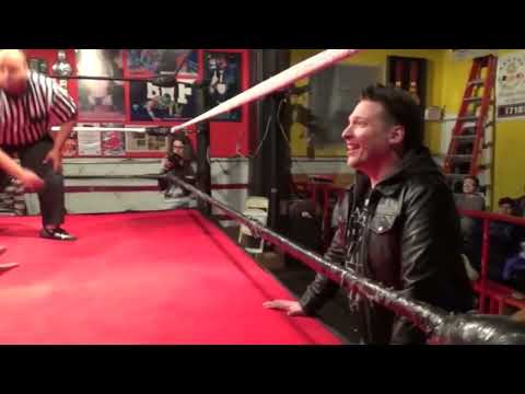 "Iron Fist" Joe Bulrog vs David Potter - 2KW