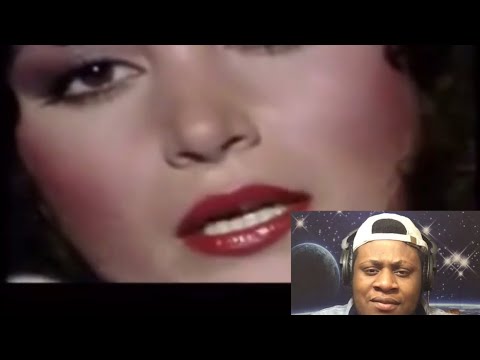 First Time Reacting  To Amanda Miguel - El Me Mintio REACTION