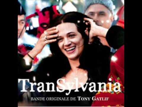 Tony Gatlif - Mahala (Transylvania) Palya Bea énekel