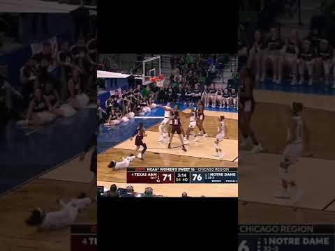 Buckets All Over! Arike vs Chennedy Carter! #shorts #wnba #basketball #arike #chennedycarter #ncaa