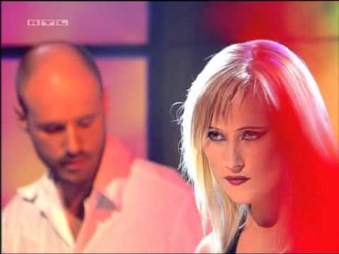 Schiller mit Mila Mar - Liebe (Live at Top of the Pops)