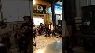 Download lagu Nike Ardila mengapa mp3