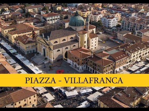 La Piazza a Villafranca di Verona