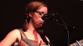 Laura Veirs - &quot;Ether Sings&quot;