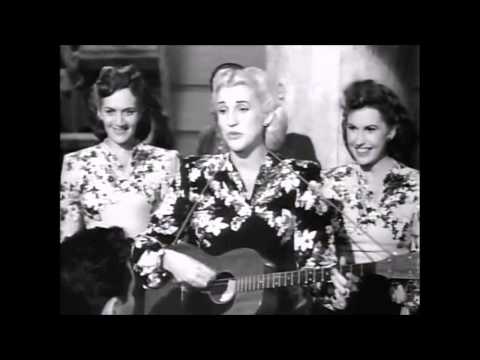 The Andrews Sisters   Don't Fence Me In (1944)