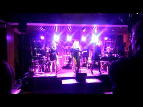 Lea Sirk - Back To Being Me/Satellite (Live At Rožmarin, Maribor, 23.11.2018)