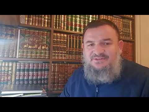 "Ja kam lexu mesazhet burrit, fliste me femra tjera, dhe me kolegen e punës..."  - Hoxhë Zejd Haziri