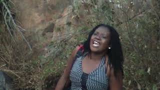 Download lagu O Nyetse Kgole by Lolo Ten Ten mp3