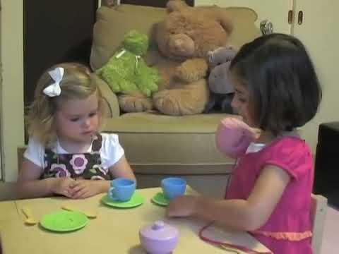 Slide 6 - Green Toy Tea Set, 17 Pieces (video)