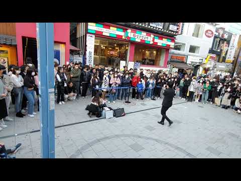 SATURDAY. YU KAGAWA, HYOJIN & SHINHWA. EXHILARATING INTERACTIVE. HONGDAE BUSKING.