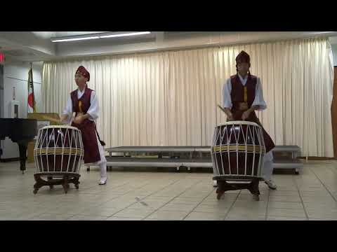 2014.03.07 Memorial Jumbo Drum (모듬북 Nanta) at 김덕수 사물놀이 한울림 공연 전 한인회관서