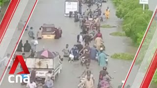 Heavy rains cause deadly floods wreak havoc in Pak