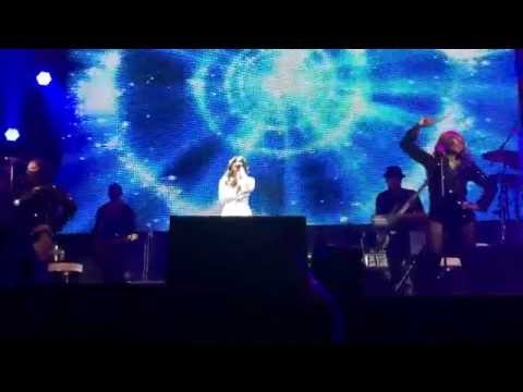 Toni Braxton - He Wasn't Man Enough: Live Perth 9/9/15