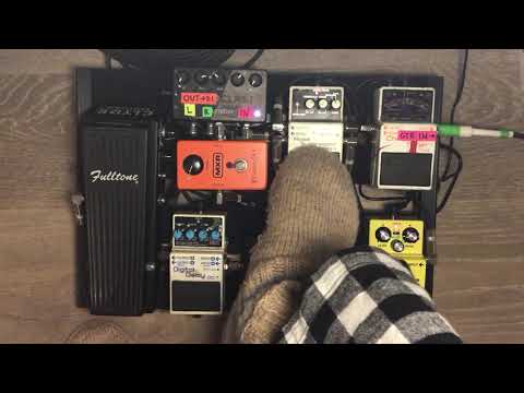 My "hand luggage pedal board".