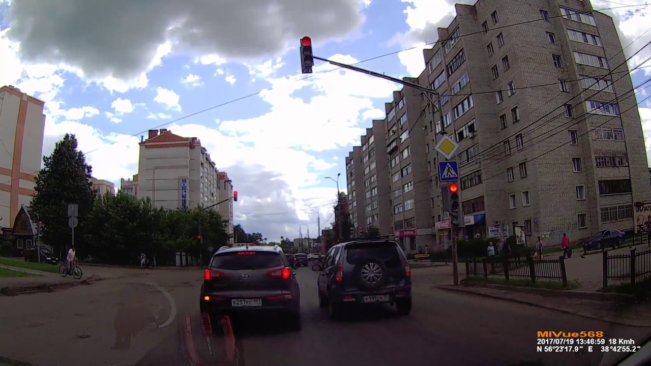 Пьяный таксист нырнул под встречный грузовик в Александрове