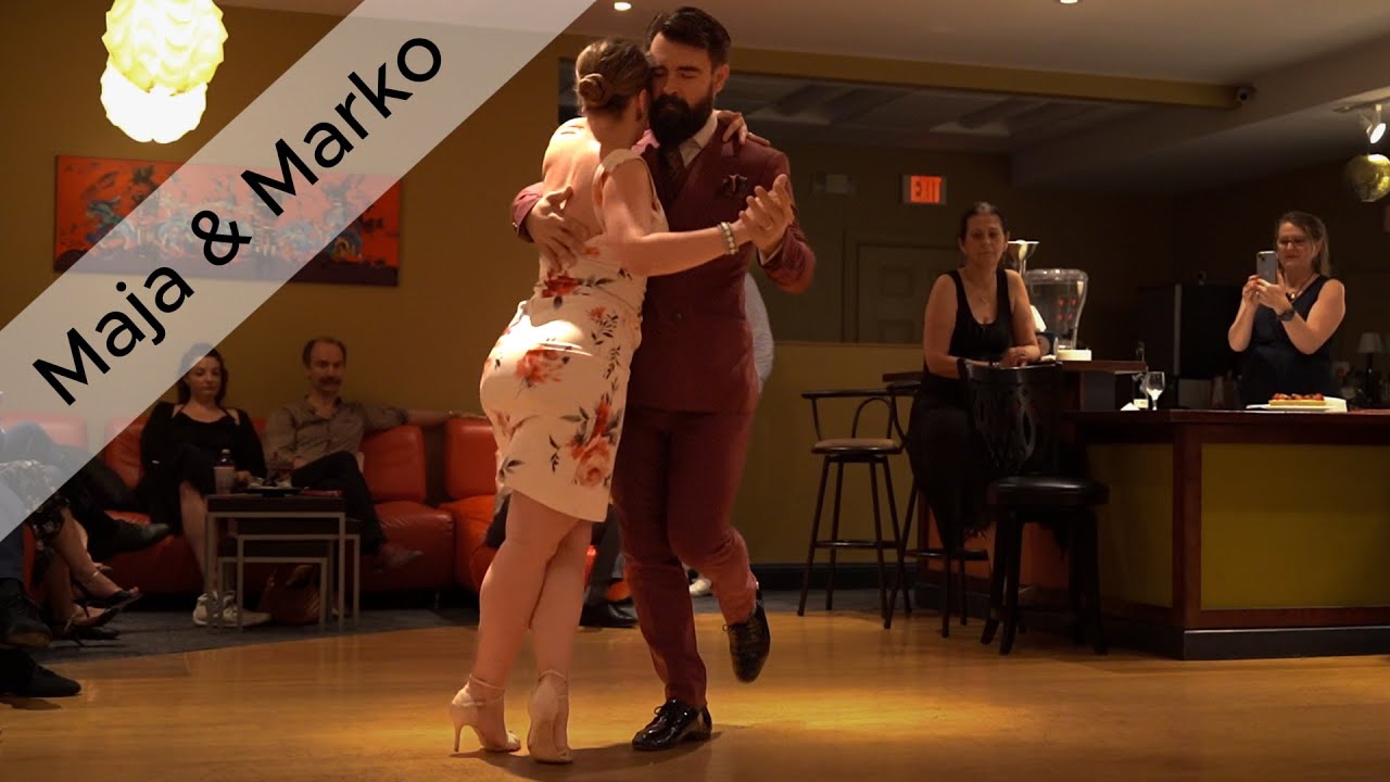 Maja Petrović and Marko Miljević 3/4 Flor de Lino by Floreal Ruiz