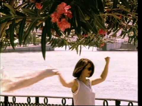 Γλυκερία - Θα μ΄αγαπήσεις | Glykeria - Tha m'agapisis - Official Video Clip