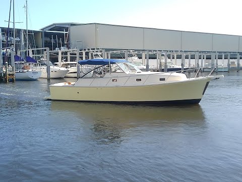 2004 Mainship 34 Pilot II Dolce Far Niente Video