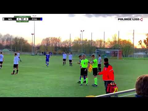 MILAN MILANÓWEK - POGOŃ II SIEDLCE - stanął na piłce