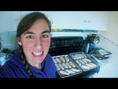 download lagu mp3 mp4 Frozen Gluten Free Pretzels, download lagu Frozen Gluten Free Pretzels gratis, unduh video klip Frozen Gluten Free Pretzels