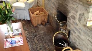 preview picture of video 'Cwm Farm, holiday cottage in Anglesey, inside view'