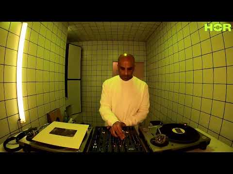 HÖR SUPPORTS - UKRAINE EMERGENCY FUNDRAISER - Amotik | HÖR - Feb 25 / 2022