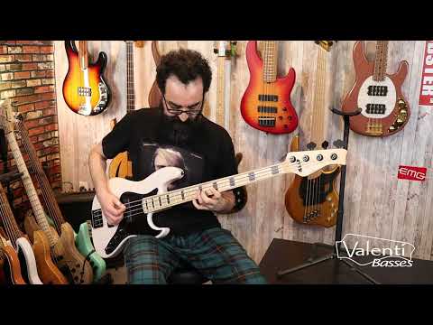Valenti V21-J4 bass with Nordstrand Big Singles and 2B preamp
