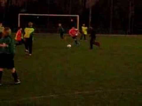 Firo scoort SV Eemnes E1-SV Eemnes E2 training