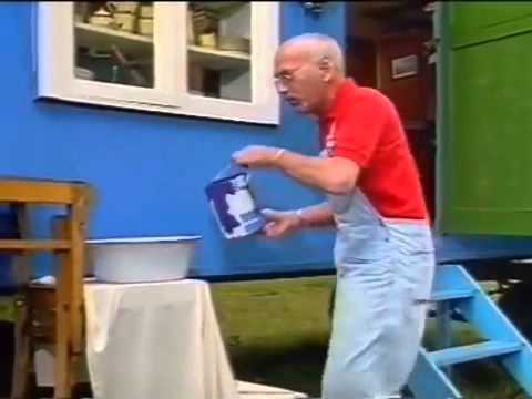 YouTubeKacke - Herr Luul ist genervt von Rita dem Krüppel TEIL 1