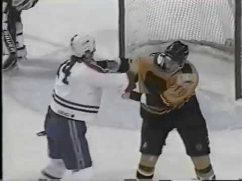 Kyle McLaren vs Scott Thornton Round 1