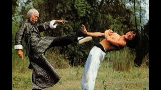 Jackie Chan vs Shi-Kwan Yen -  Fearless Hyena (1978)