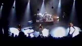 Garbage - I Just Wanna Have Something To Do (Live)