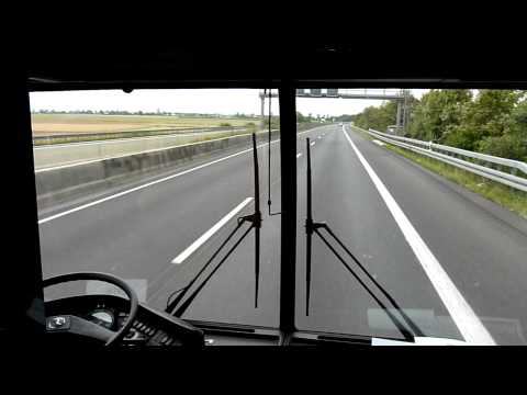Mercedes Benz O 405 Autobahnfahrt  84 km/h