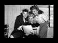 Andrews Sisters with Les Paul Rumors Are Flying