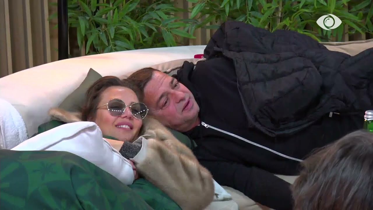 “Po flirton me xhoadolin”/ Gerta thumbon Laertin për Livian, Klajdi: Ai flirton edhe me burrat