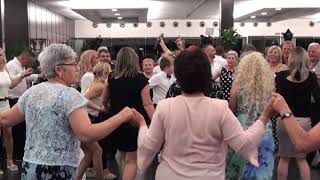Download lagu Lorenna live la Leida (muzica etno) mp3