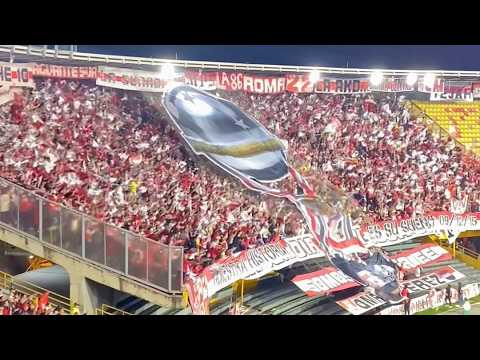 "”SOMOS LOS CAMPEONES DEL CONTINENTE" | SANTA FE - LA GUARDIA ALBI ROJA SUR (Sub: ES/EN)" Barra: La Guardia Albi Roja Sur &bull; Club: Independiente Santa Fe &bull; País: Colombia