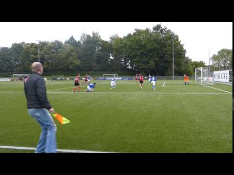 Thuis tegen Woezik. Doelpunt Brent 2