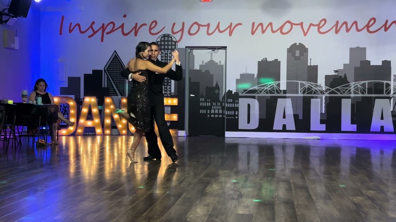 Maestro tango performances by Yesica Esquivel and Ariel Leguizamon in Dallas MilongaTown (1/4)