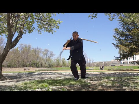 Taiji   Weapons   Xinyi, 2 section Cudgel