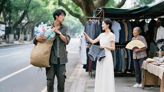 ¡Millonario Finge Ser Mendigo en Cita a Ciegas y Ella Gasta Todo por Ayudarlo! ¡Amor Real!