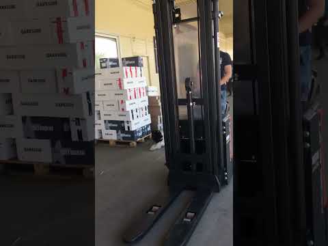 Отгрузка штабелера 'Noblelift PS16N'