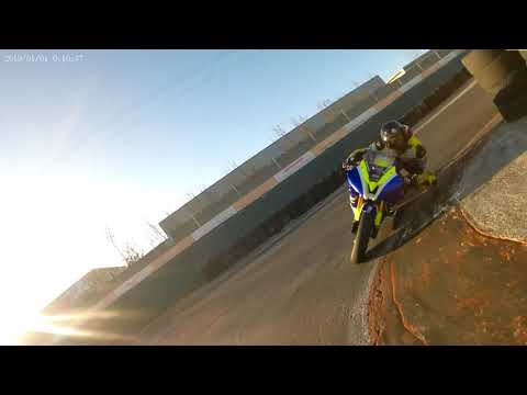 Prima prova e scivolata Yamaha R6 Castelletto Circuit - video by LorenzoVoch41