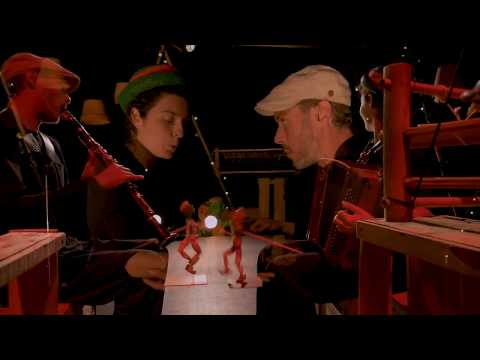 Spectacle musical jeune public de la cie la Muse, créé et interprété par Pierre Lassailly et Sophie Boudieux.