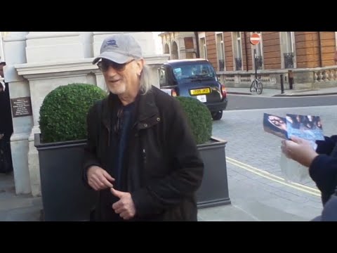 Deep Purple Roger Glover in London 17 11 2017