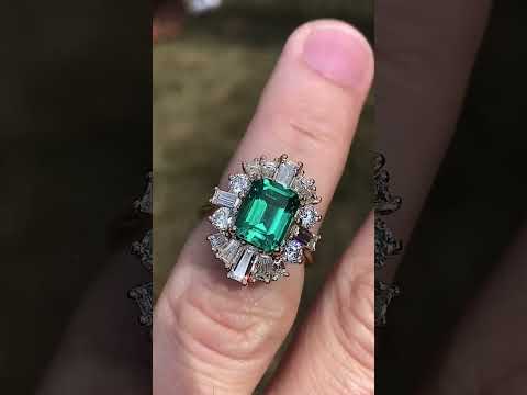 Emerald Cut Lab Grown Colombian Emerald Loose Stone - emerald-green-emerald- loose 