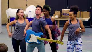 Huey Lewis &amp; The News - Rehearsal footage of new musical - The Heart Of Rock And Roll
