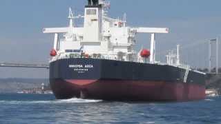 preview picture of video 'Minerva Oil Tanker with Escort in the Bosphorus'