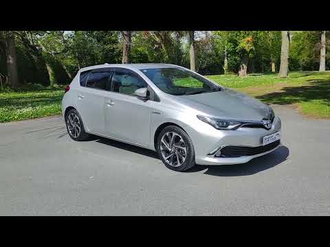 2016 Toyota Auris 1.8 Petrol Hybrid Automatic Luna - Image 2