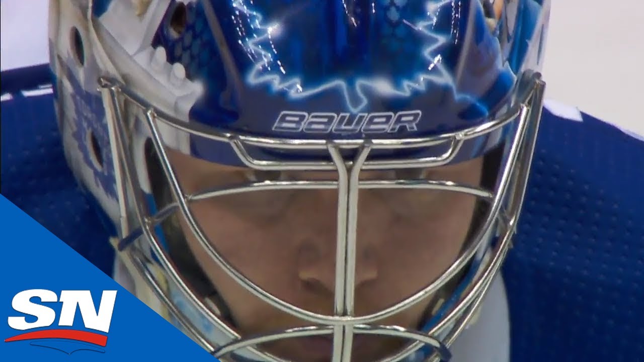 Vidéo: Pas pour rien que les médias de Toronto veulent Carey Price...